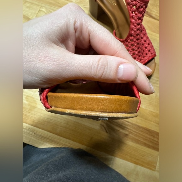 Sundance Gabriella Red Woven Leather Peep Toe Block Heels size 40 - Picture 5 of 9